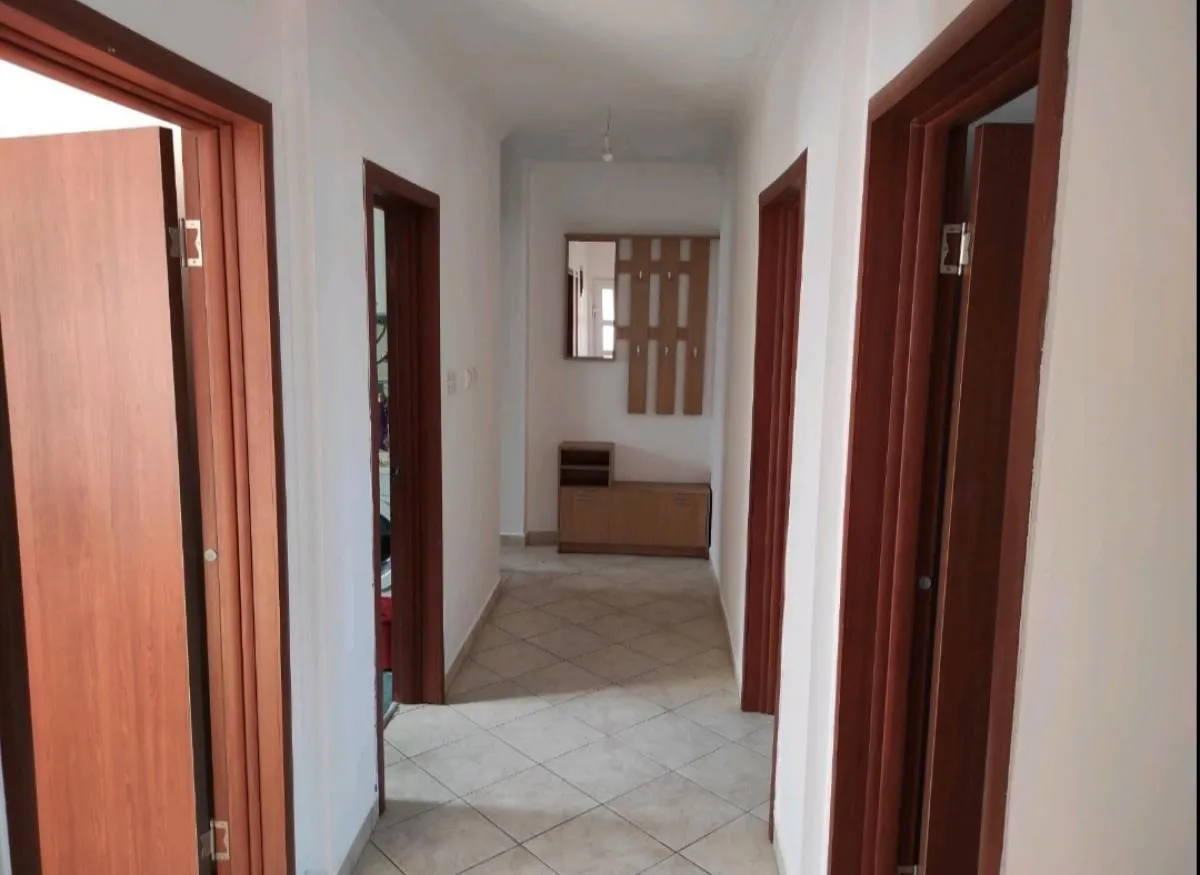 Rent, three bedroom apartment, 105m², Tivat, Crna Gora