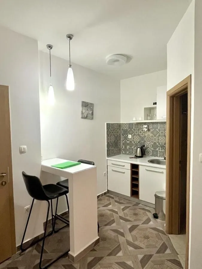 Sale, house, 600m², Dobrota, Kotor