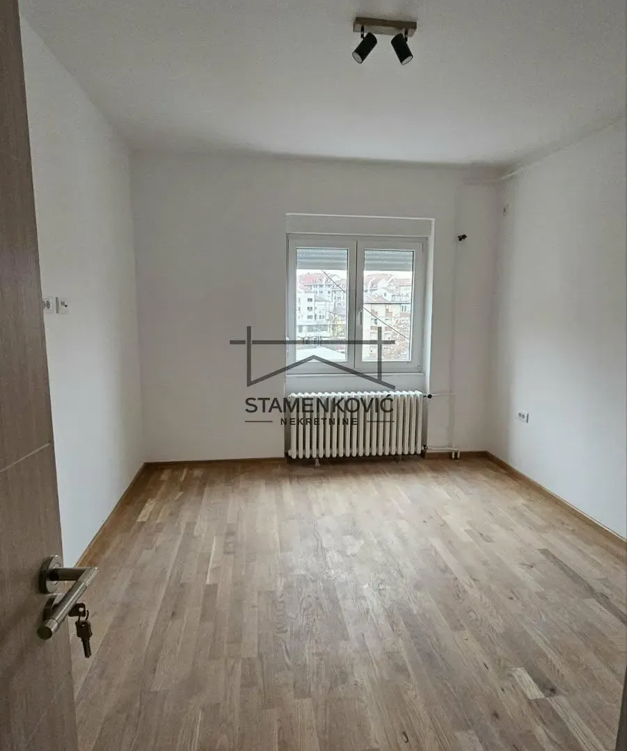 Sale, two bedroom apartment, 59m², Železnička Stanica, Novi Sad Sve Podlokacije