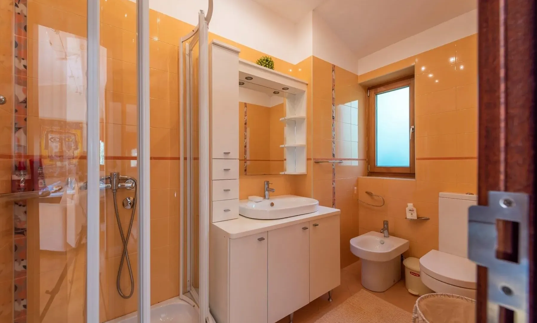 Sale, house, 305m², Orahovac, Kotor