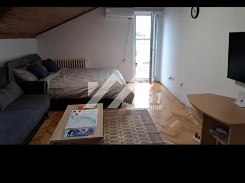Izdavanje, dvosoban stan, 42m², Novi Sad Sve Podlokacije, Novi Sad - image 1