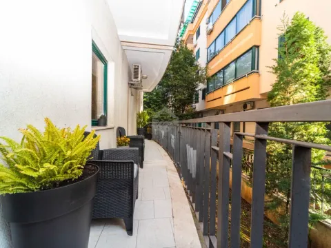 Rent, three bedroom apartment, 100m², Gorica C, Podgorica - image 6