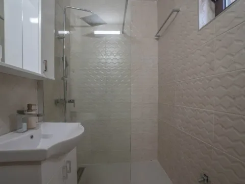 Izdavanje, kuća, 114m², Masline, Podgorica - image 8