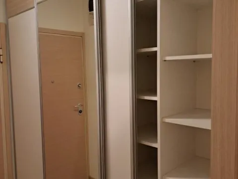 Izdavanje, garsonjera, 34m², City Kvart, Podgorica - image 5