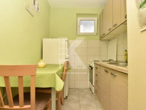 Izdavanje, garsonjera, 30m², Lepa Kata, Podgorica - image 6