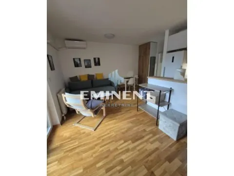 Izdavanje, dvosoban stan, 42m², Bogoslovija, Palilula Sve Podlokacije - image 5