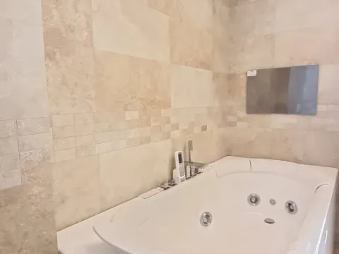 Sale, two bedroom apartment, 114m², Budva, Crna Gora - image 15