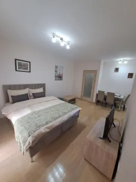 Rent, studio apartment, 32m², City Kvart, Podgorica - image 6