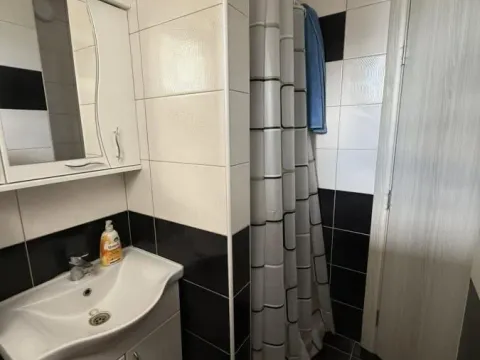 Rent, three bedroom apartment, 85m², Bulevar Oslobodjenja, Novi Sad Sve Podlokacije - image 16