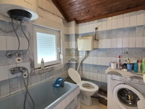 Prodaja, kuća, 90m², Kosić, Danilovgrad - image 14
