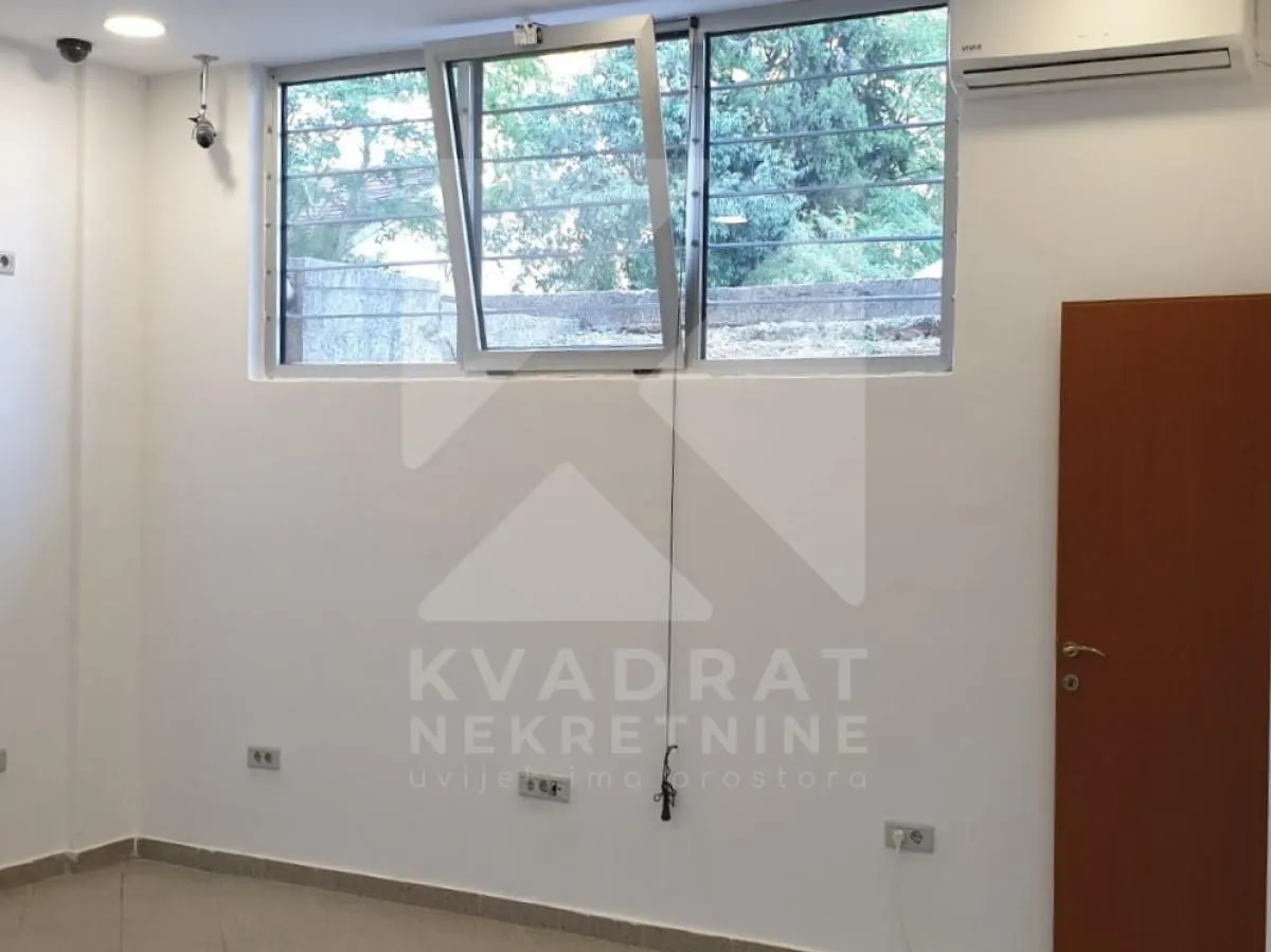 Rent, office space, 24m², Pobrežje, Podgorica