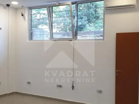 Rent, office space, 24m², Pobrežje, Podgorica - image 4
