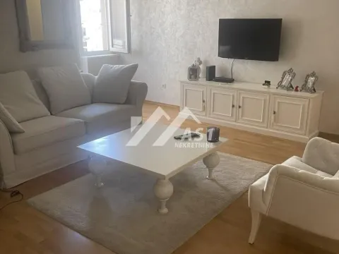 Izdavanje, dvosoban stan, 54m², Centar, Novi Sad - image 2