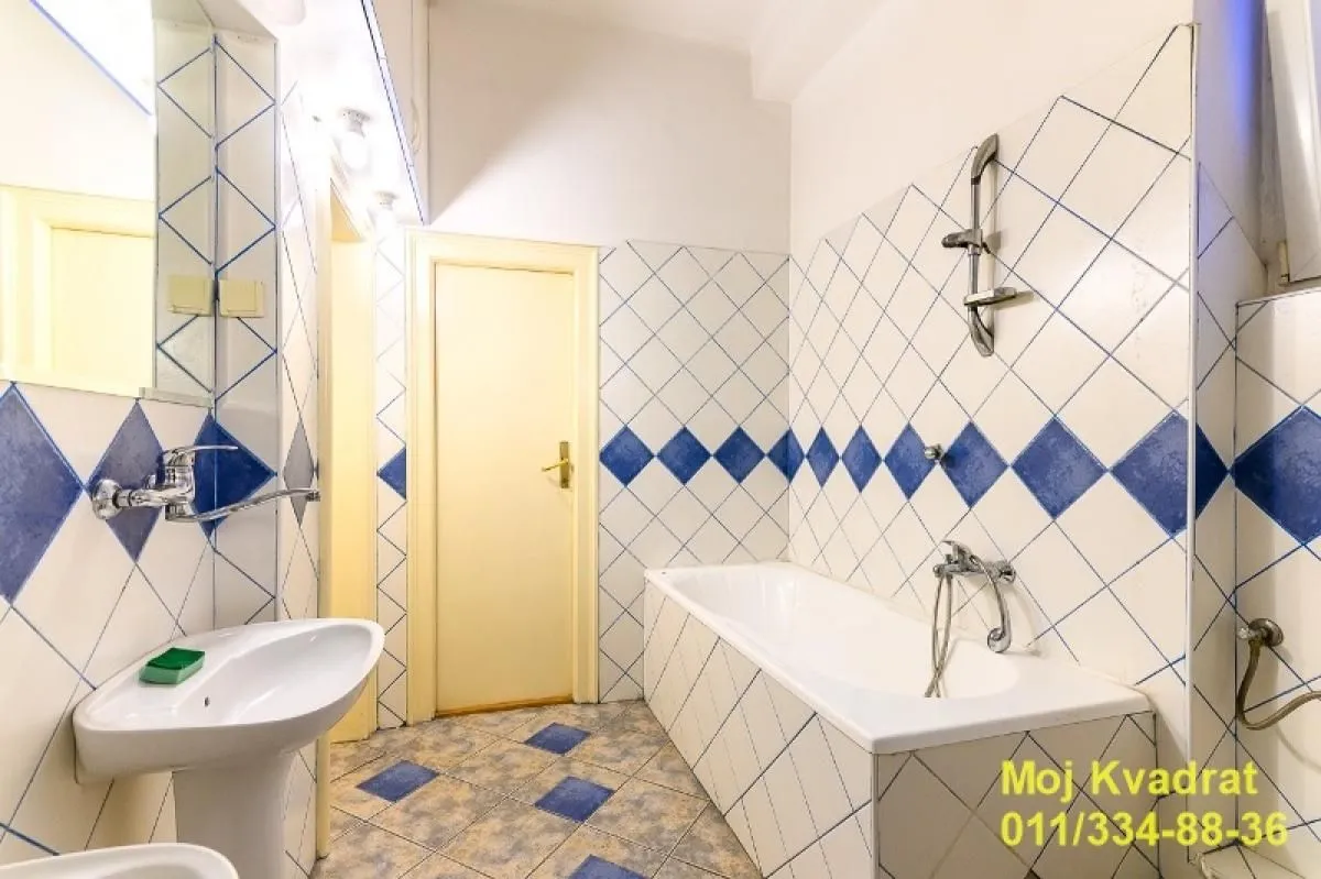Sale, four bedroom apartment, 120m², Andrićev Venac, Beograd