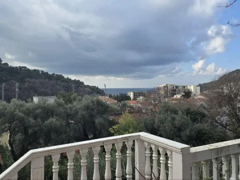 Sale, two bedroom apartment, 86m², Petrovac, Budva - image 9