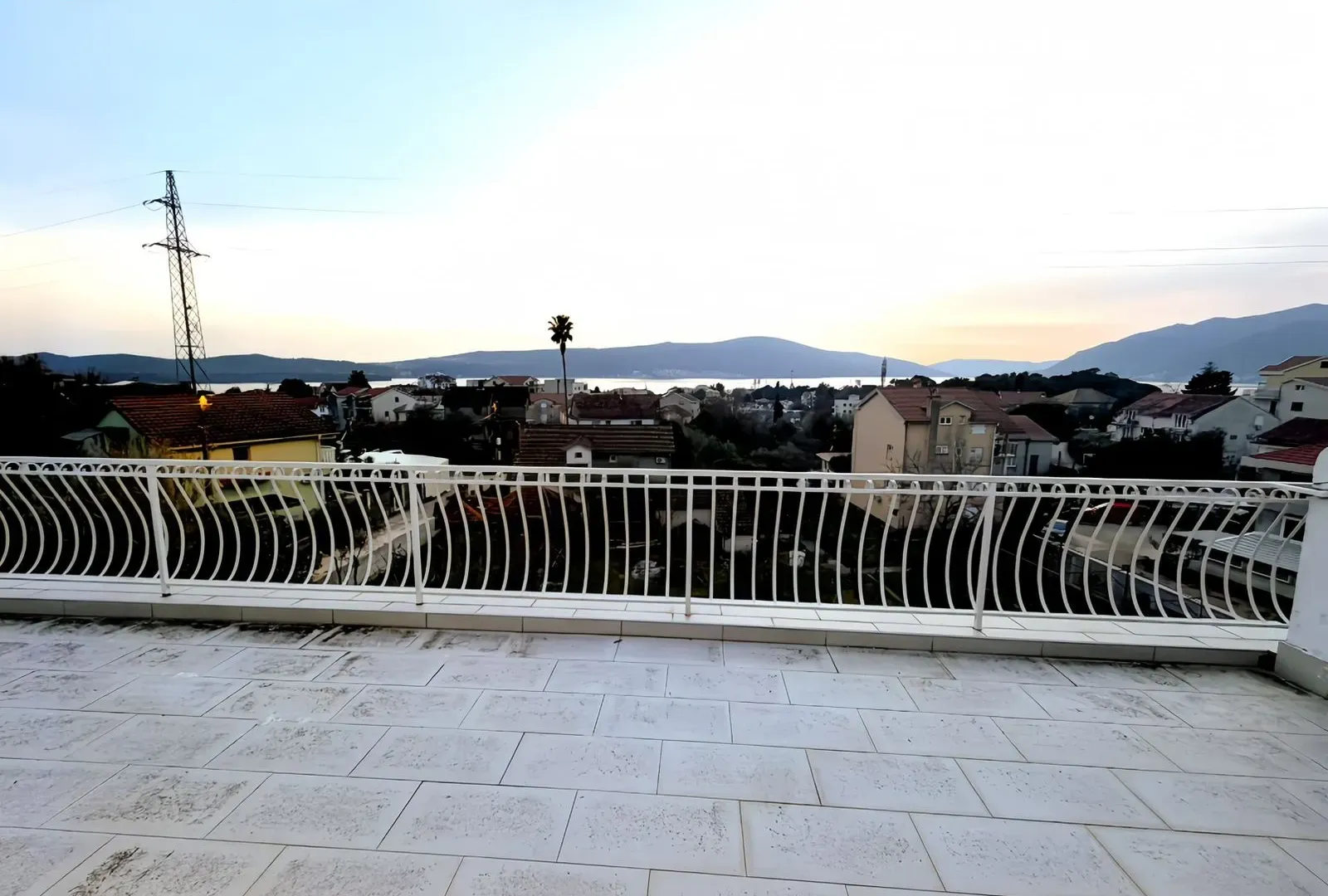 Prodaja, kuća, 223m², Mažina, Tivat