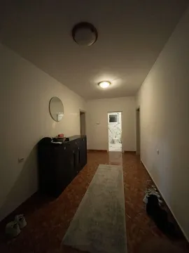 Prodaja, kuća, 280m², Podgorica, Crna Gora - image 13