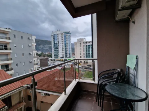 Izdavanje, jednosoban stan, 48m², Budva, Crna Gora - image 7