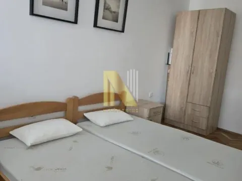 Izdavanje, poslovni prostor, 69m², Železnička Stanica, Novi Sad Sve Podlokacije - image 9