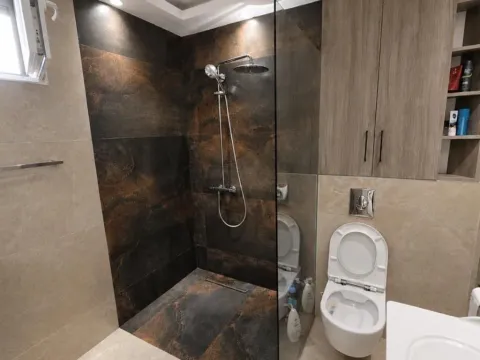 Izdavanje, trosoban stan, 125m², Malo Brdo, Podgorica - image 7