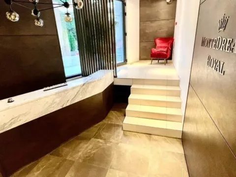 Prodaja, dvosoban stan, 81m², Budva, Crna Gora - image 12