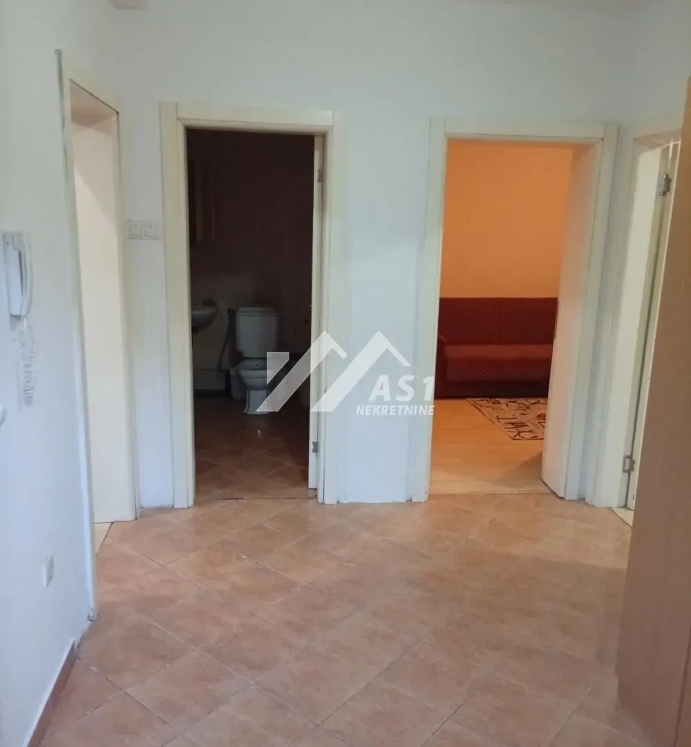 Rent, three bedroom apartment, 55m², Socijalno, Novi Sad Sve Podlokacije
