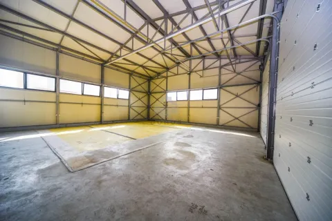 Rent, office space, 320m², Zagorič, Podgorica - image 3