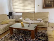 Izdavanje, kuća, 160m², Savski Venac, Beograd - image 3