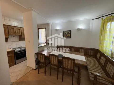 Sale, three bedroom apartment, 71m², Zemun Kalvarija, Zemun Sve Podlokacije - image 4