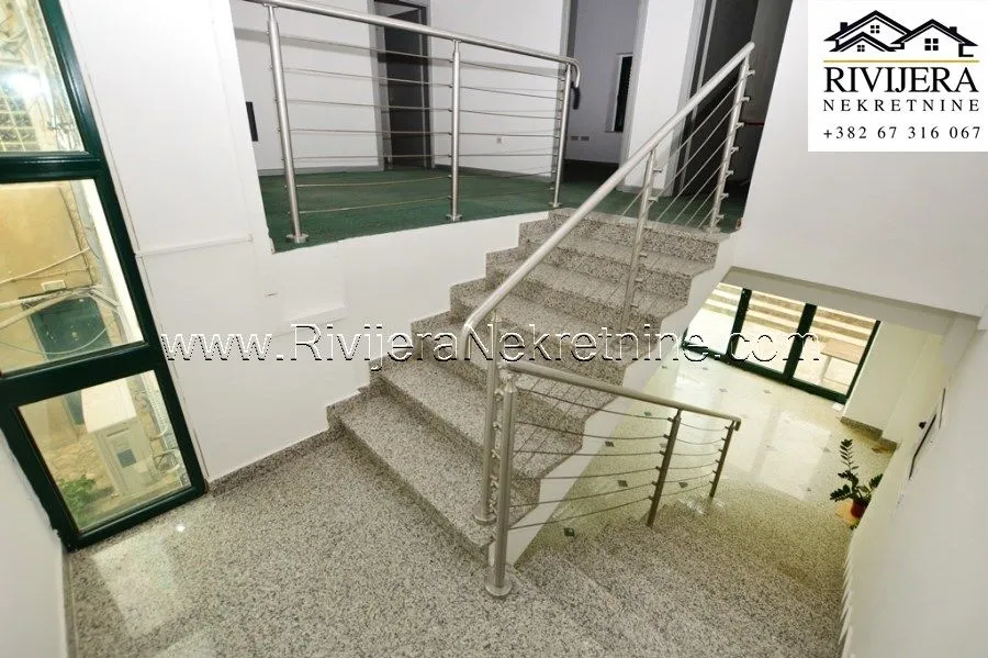 Sale, office space, 201m², Centar, Herceg Novi