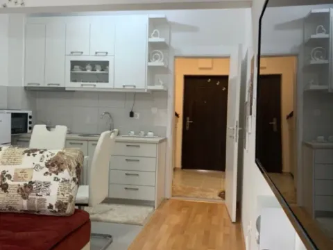 Rent, one bedroom apartment, 27m², Nikšić, Crna Gora - image 3