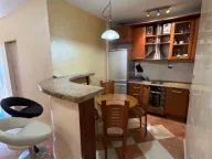 Izdavanje, jednosoban stan, 50m², Centar, Budva - image 6
