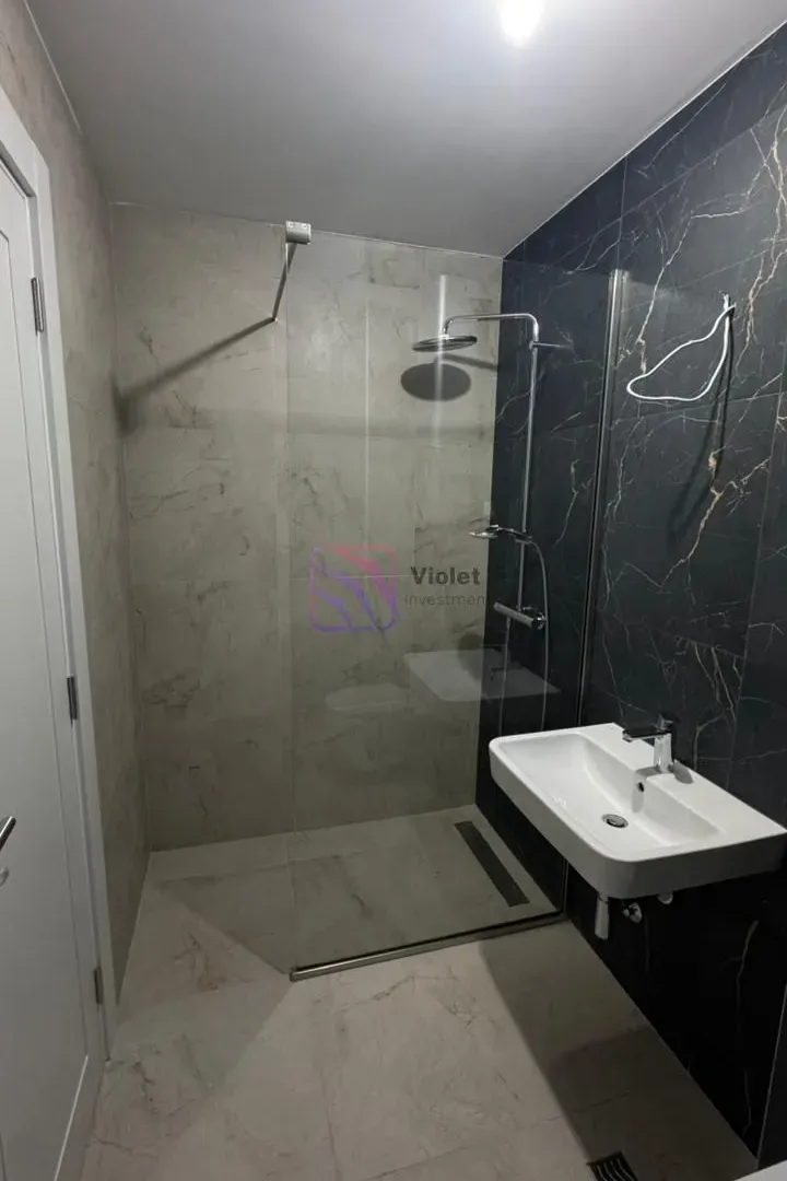 Izdavanje, jednosoban stan, 46m², Podgorica, Crna Gora