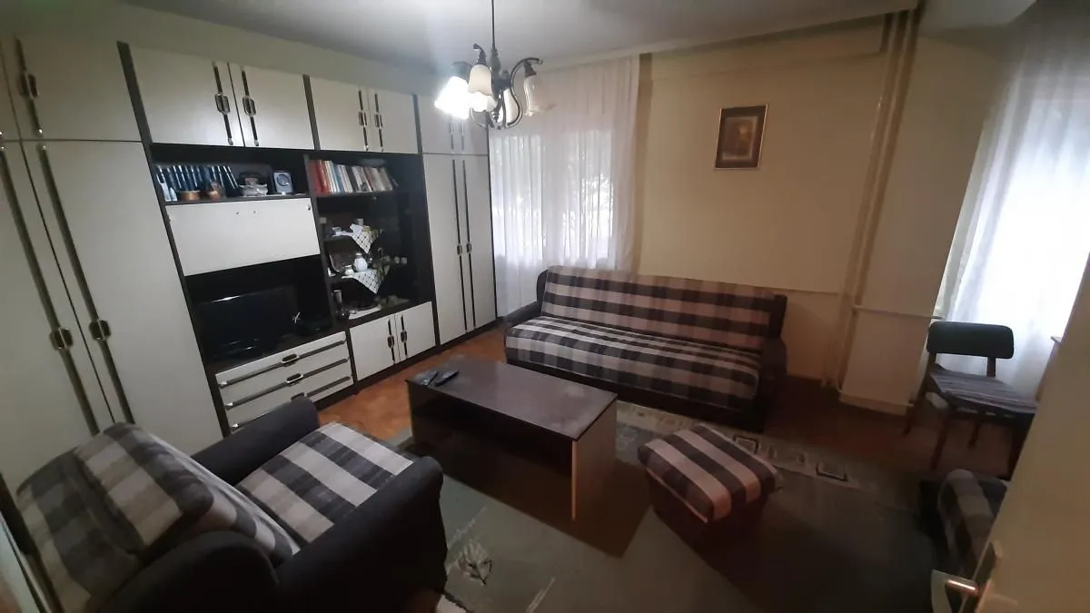 Izdavanje, dvosoban stan, 60m², Liman 4, Novi Sad Sve Podlokacije