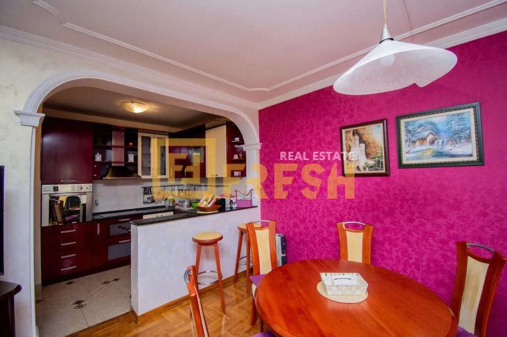 Rent, two bedroom apartment, 100m², Centar, Podgorica