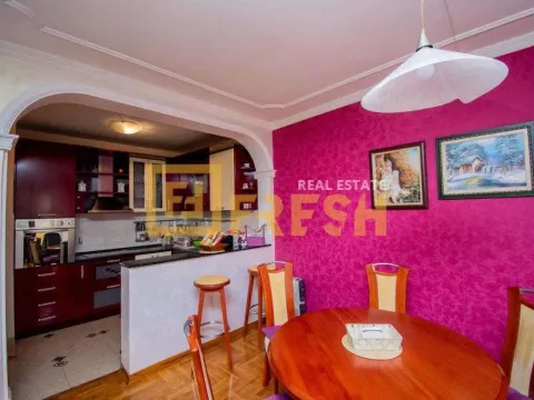 Izdavanje, dvosoban stan, 100m², Centar, Podgorica - image 4