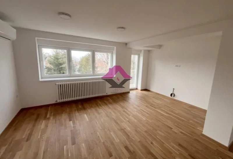 Prodaja, trosoban stan, 89m², Sremska Kamenica, Petrovaradin