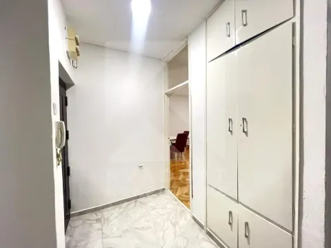 Izdavanje, dvosoban stan, 65m², Zabjelo, Podgorica - image 13