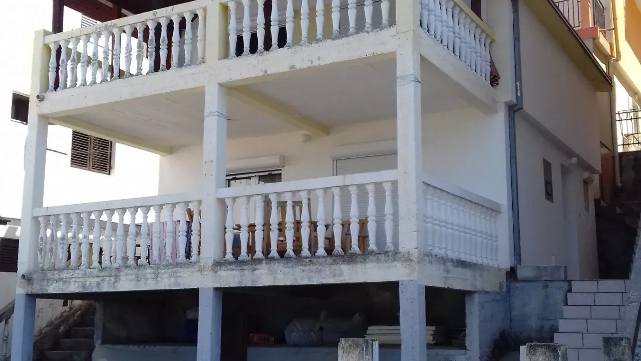 Prodaja, kuća, 118m², Markovići, Budva