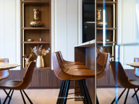 Sale, two bedroom apartment, 117m², Gorica C, Podgorica - image 10