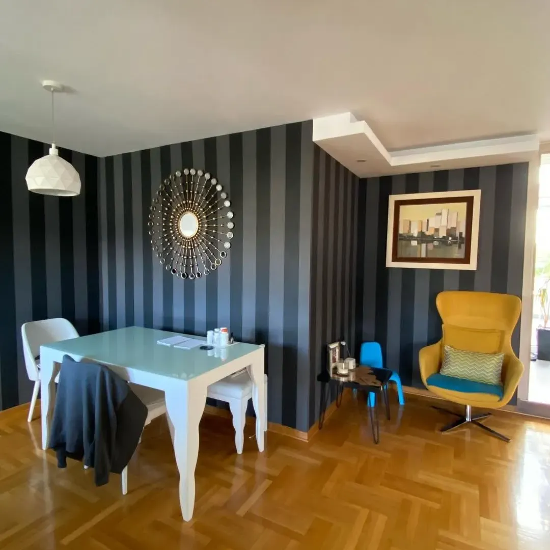 Izdavanje, trosoban stan, 120m², Centar, Podgorica