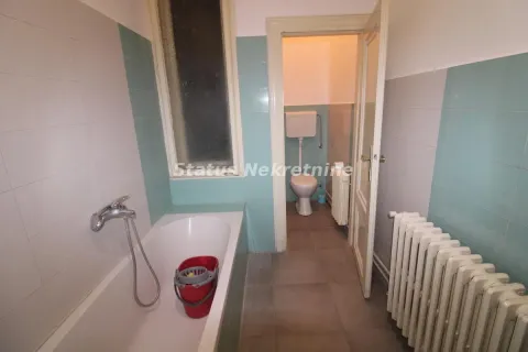 Izdavanje, trosoban stan, 80m², Centar, Novi Sad - image 8