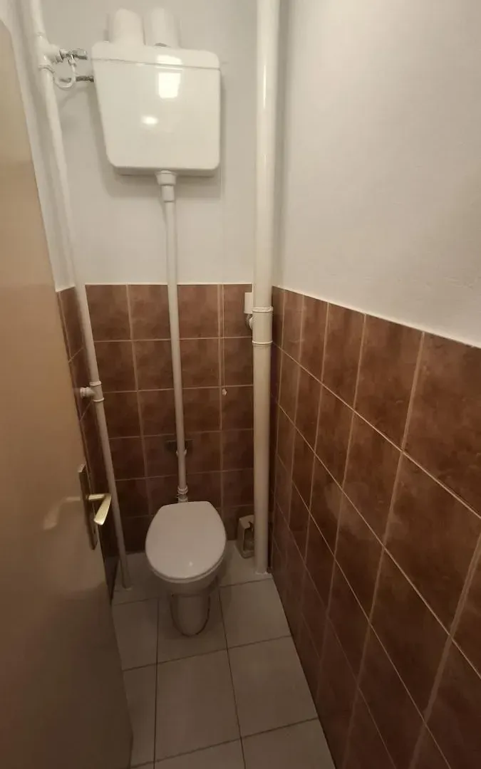 Prodaja, trosoban stan, 83m², Novo naselje, Novi Sad