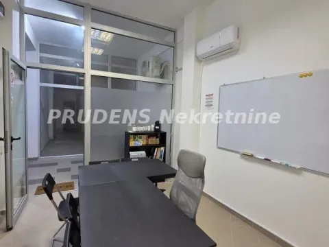 Sale, office space, 14m², Trošarina, Voždovac Sve Podlokacije - image 2