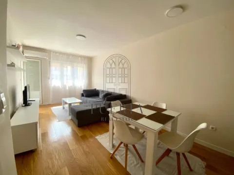 Izdavanje, jednosoban stan, 47m², Central Point, Podgorica - image 7