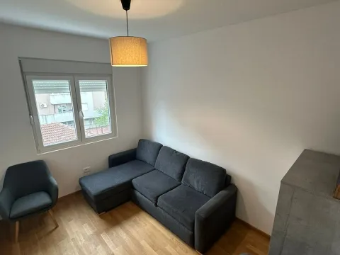 Izdavanje, dvosoban stan, 66m², Zabjelo, Podgorica - image 11