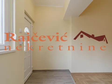 Sale, one bedroom apartment, 28m², Zvezdara Sve Podlokacije, Beograd - image 14