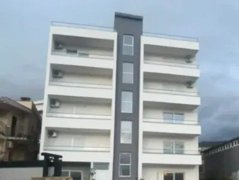 Prodaja, jednosoban stan, 60m², Bar, Crna Gora