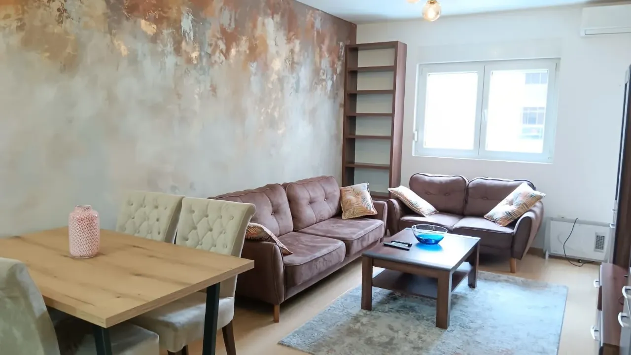 Rent, two bedroom apartment, 70m², City Kvart, Podgorica