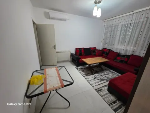 Izdavanje, jednosoban stan, 37m², Centar, Podgorica - image 2